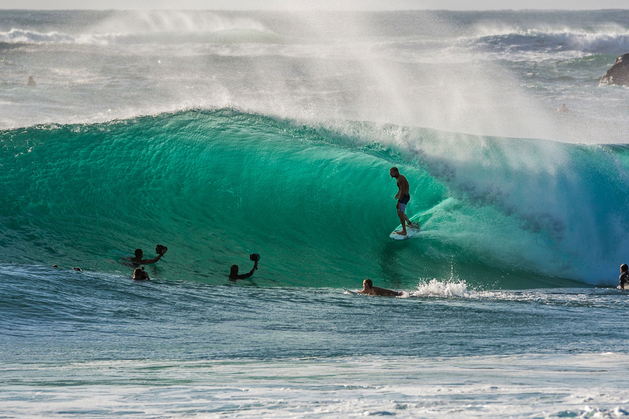 Choisir la meilleure housse de planche de surf